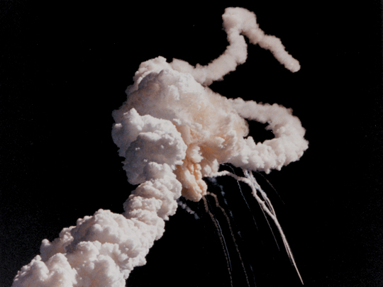 Challenger-Explodes