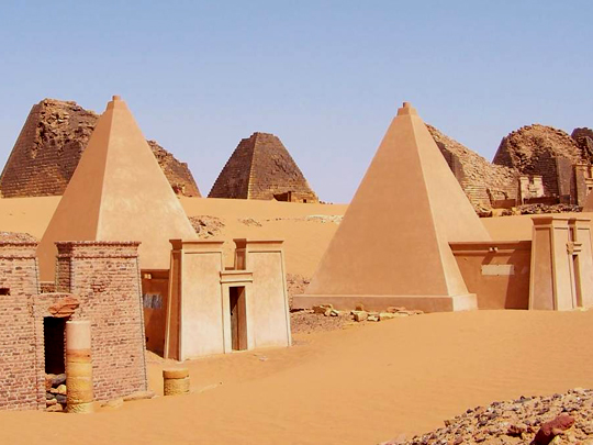 Meroe-Pyramids