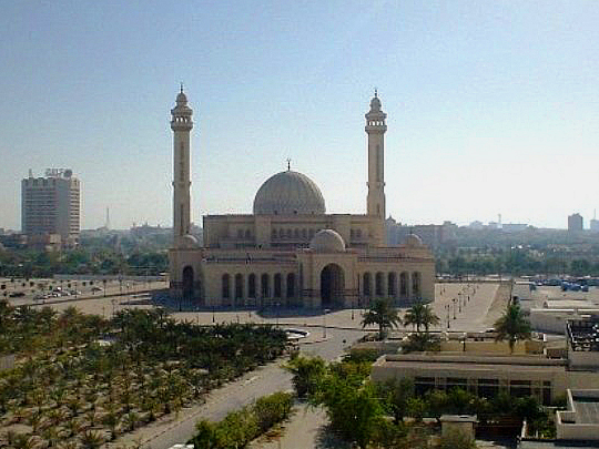 Al-Fateh-Grand-Mosque