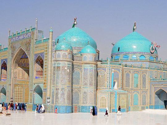Blue-Mosque-Mazar-i-Sharif