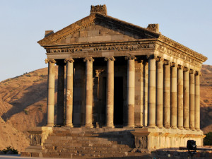 Temple-of-Garni