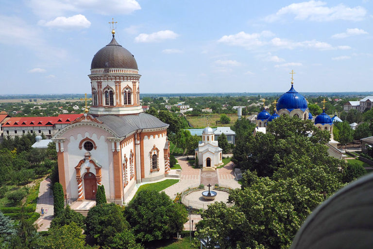 Moldova in 7 Pics