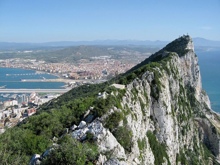 Gibraltar in 3 Pics