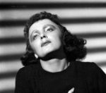 Edith-Piaf_Harcourt_1939