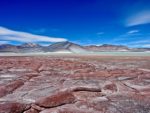 640px-Piedras_Rojas_Atacama_Desert_Chile