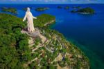 Hundred_Islands_Christ_the_Redeemer_Statue