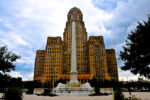 800px-Buffalo_City_Hall_and_Monument