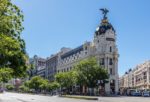 800px-Edificio_Metrópolis_calle_de_Alcalá_Madrid_España_2017-05-18_DD_08