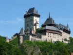 Burg_Karlstein_-_Karlštejn_-_panoramio